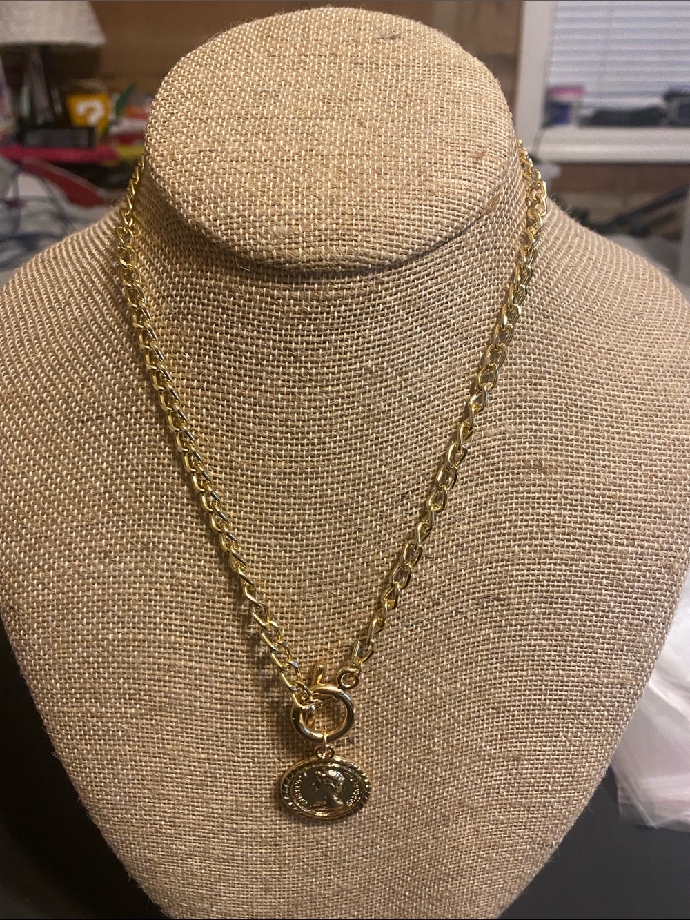 Gold-Tone Pendant Chain Necklace - Women's Jewelry